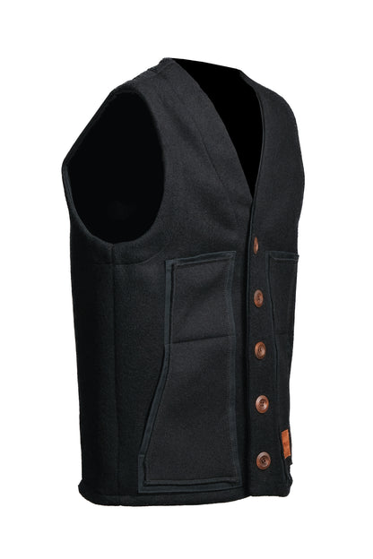 The Blackvest©