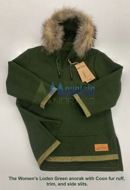 The Women’s Loden Green Anorak©